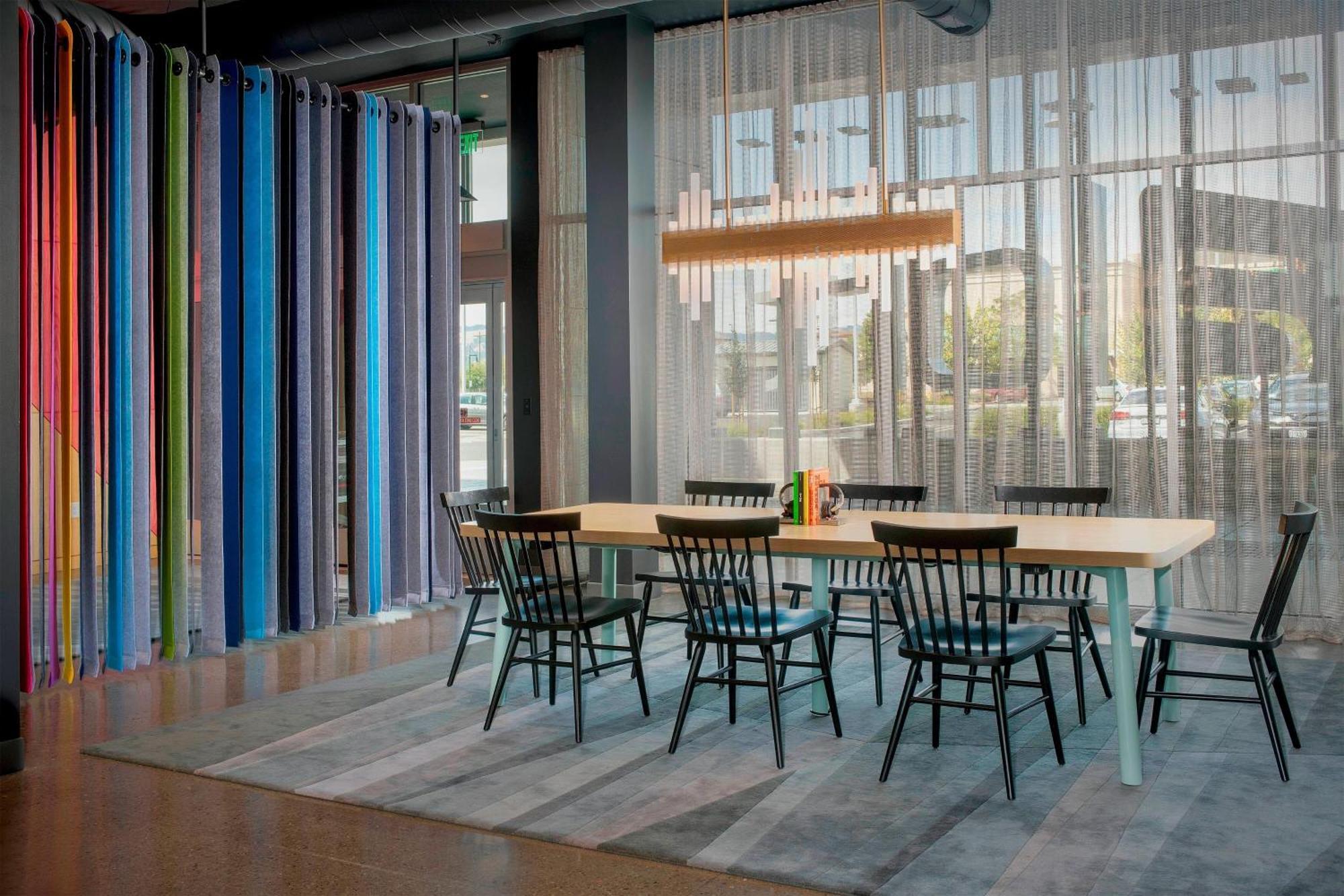 Готель Aloft Dublin-Pleasanton Екстер'єр фото